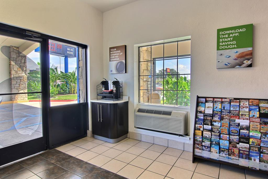 Motel 6 Austin, Tx - Central Downtown Ut Екстериор снимка
